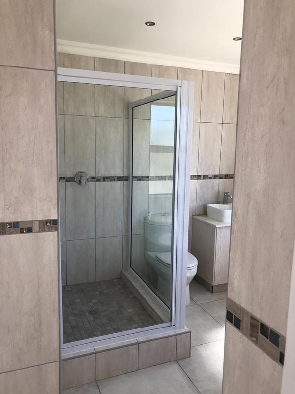 To Let 2 Bedroom Property for Rent in Hartenbos Western Cape